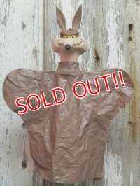 ct-150715-25 Wile E. Coyote / 70's Hand Puppet
