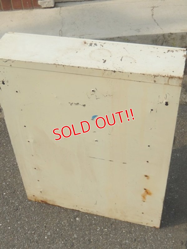 画像13: dp-150819-04 Wheel Safety Service / Vintage Cabinet