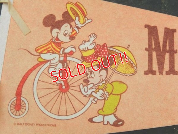 画像2: ct-150825-15 Mickey Mouse & Minnie Mouse / Walt Disney World 80's Pennant