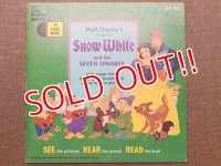 ct-150818-29 Snow White / 60's Record and  Book