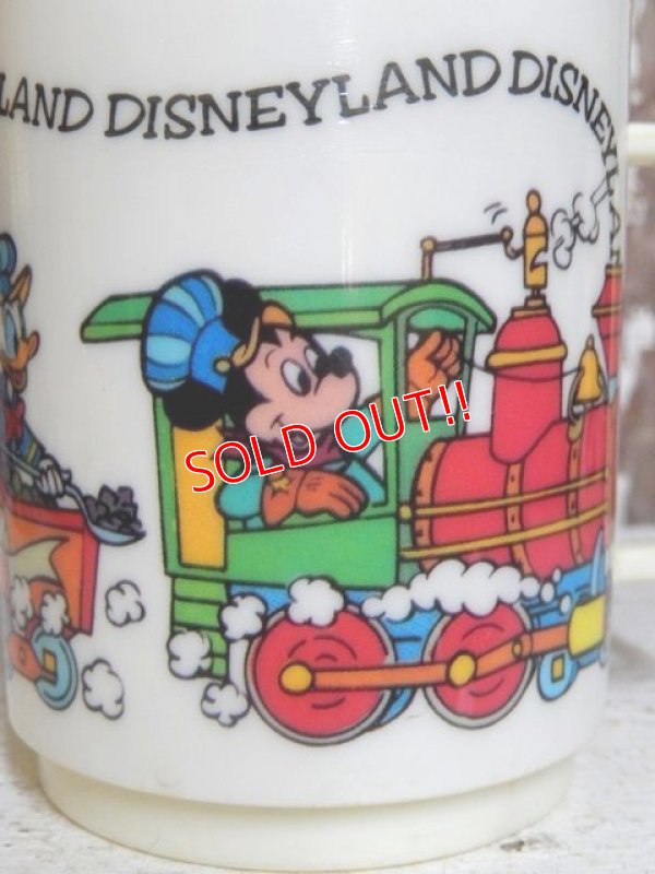 画像2: ct-150901-19 Disneyland / 70's Plastic Mug