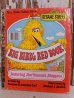 画像1: ct-150526-38 Sesame Street / Big Bird's Red Book 70's Little Golden Book (1)