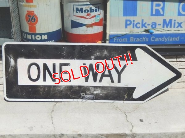 画像1: dp-150902-23 80's〜ONE WAY Road Sign