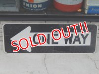 dp-150914-01 80's〜ONE WAY Road Sign