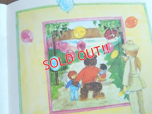 画像6: ct-150901-08 A&W / 90's Picture Book "A Day at the Zoo"