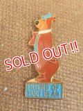 ct-151005-16 Yogi Bear / Vintage Enamel Pin