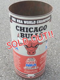 dp-151017-01 CHICAGO BULLS / 1991 Trash Can