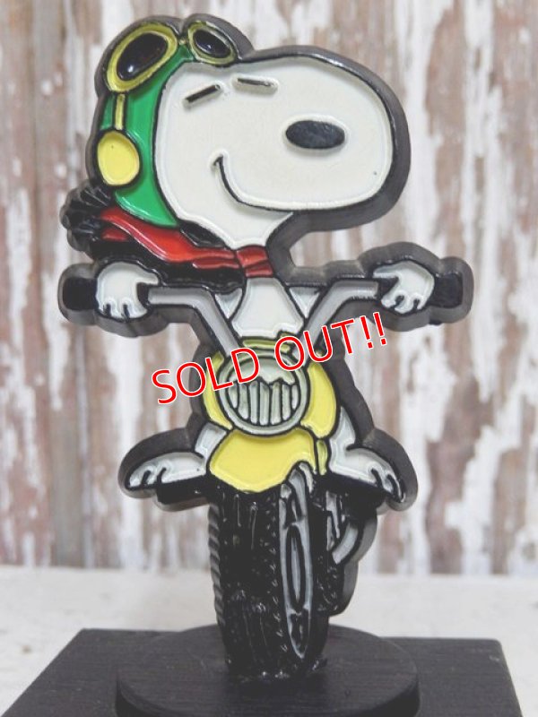 画像2: ct-151103-27 Snoopy / AVIVA 70's Trophy "World's Greatest Cyclist"