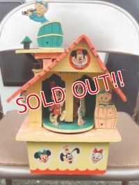 ct-151110-03 Mickey Mouse Club / Dolly Toy 50's Wall Decor Tree House Musical Box