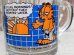 画像2: gs-151210-06 Garfield / McDonald's Kid's meal 70's mug (E) (2)