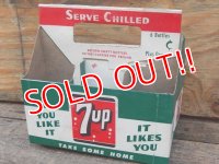 dp-151224-04 7up / Vintage Paper Bottle Carrier