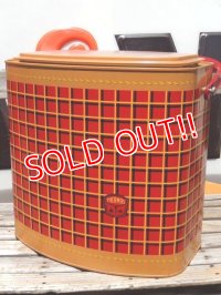 dp-150602-25 Thermos / 70's Oval Cooler Box