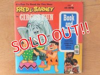 ct-160301-09 The Flintstones / 70's "Fred & Barney in Circus Fun" Book and Record