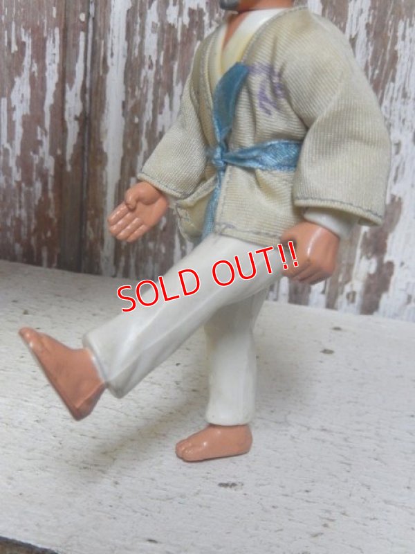 画像4: ct-160301-01 The Karate Kid / Remco 80's Miyagi Action Figure