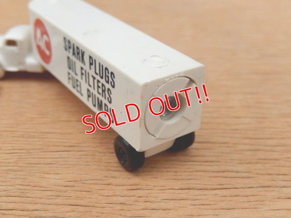 画像4: dp-160309-10 AC Spark Plug / Trailer Keyring