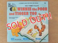 ct-160301-10 Winnie the Pooh / 70's Book & Record