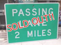 dp-160401-30 Road Sign / PASSING LANE 2 MILE