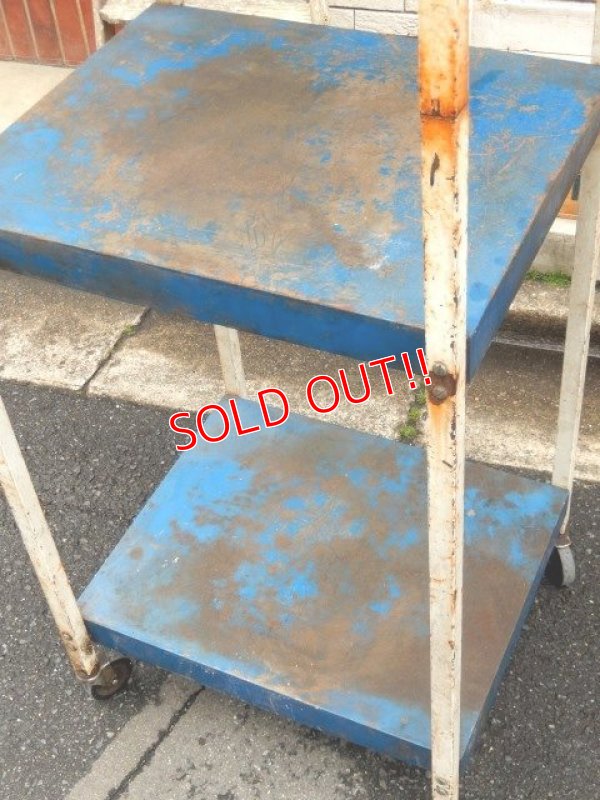 画像3: dp-160401-35 BRIGGS & STRATTON / Vintage Metal Oil Display Shelf