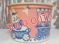 ct-160519-22 Lily Tulip Cup / 60's Easter Candy Container