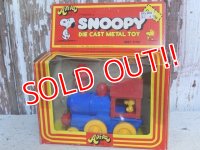 ct-160601-20 Snoopy / AVIVA 70's Die Cast Metal Toy "Locomotive"