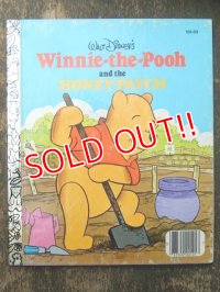 bk-160615-21 Winnie the Pooh and the Honey Patch / 80's Little Golden Book
