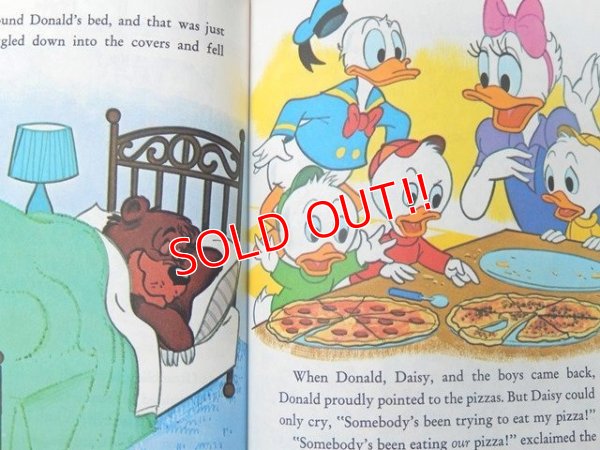 画像3: bk-160615-20 Donald Duck and the One Bear / 70's Little Golden Book