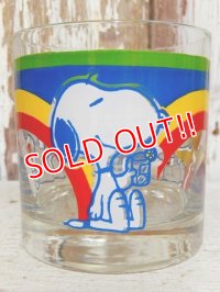 ct-160901-41 Snoopy / 70's Glass "Rainbow"