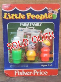 fp-161001-18 Fisher-Price / 80's Little People "Farm Family"