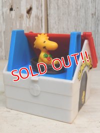 ct-161218-13 Woodstock / AVIVA 1970's Pop-up Toy
