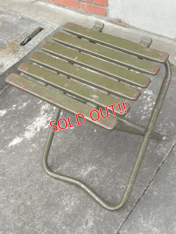 画像1: dp-170301-01 U.S. ARMY Metal Folding Chair