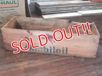 dp-170403-06 Mobiloil / 1940's-1950's Wood Box