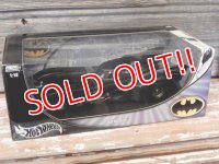 ct-170501-32 BATMAN / Batmobile 2003 HotWheels 1:18