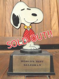 ct-170511-21 Snoopy / AVIVA 70's Trophy "World's Best Salesman"