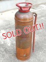 dp-170601-05 1940's Metal Fire Extinguisher