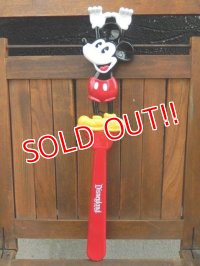 ct-170605-29 Mickey Mouse / Disneyland 1990's Backscratcher