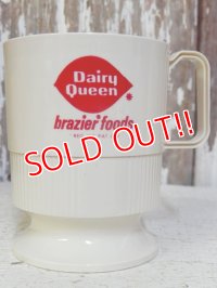 dp-170605-08 Dairy Queen / 1970's Plastic Mug