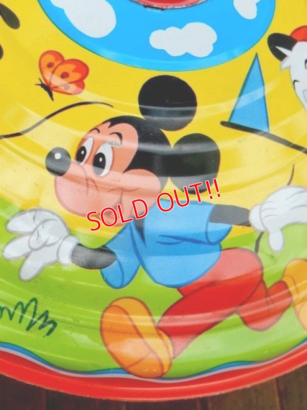 画像2: ct-170901-03 Walt Disney's / 1960's-1970's Spin a Top Tin Toy