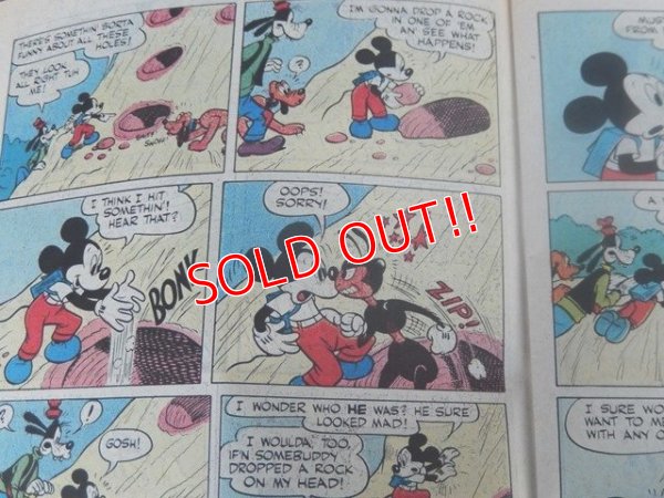 画像2: ct-171001-46 Mickey Mouse and Pluto Comic March 1989