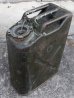 画像1: dp-171101-12 U.S.ARMY 1952 Jerrycan (1)