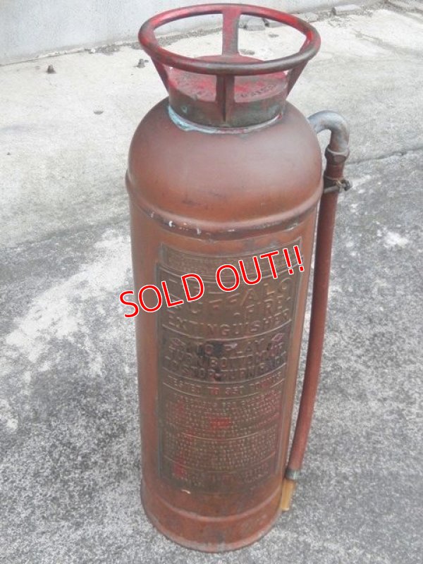 画像1: dp-171101-13 1940's Metal Fire Extinguisher