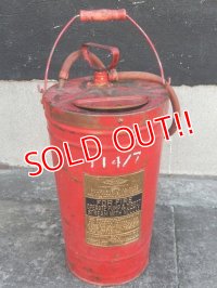 dp-171206-03 1940's Pump Fire Extinguisher
