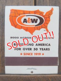 dp-180110-21 A&W Restaurant / 1970's Match Book