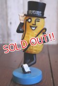 ct-180302-28 Funko Wacky Wobbler / Mr.Peanut