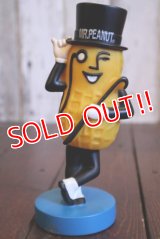ct-180302-28 Funko Wacky Wobbler / Mr.Peanut