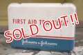 dp-180302-02 Johnson & Johnson / 1950's First Aid Kit Box