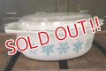 dp-180302-51 Pyrex / 1960's-1970's Snowflake Casserole