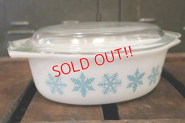 画像1: dp-180302-51 Pyrex / 1960's-1970's Snowflake Casserole