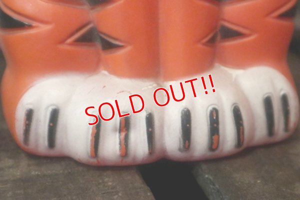 画像8: ct-180401-68 Kellogg's / Tony the Tiger 1970's Coin Bank