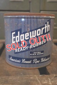 dp-180508-16 Edgeworth Tabacco / 1940's Tin Can