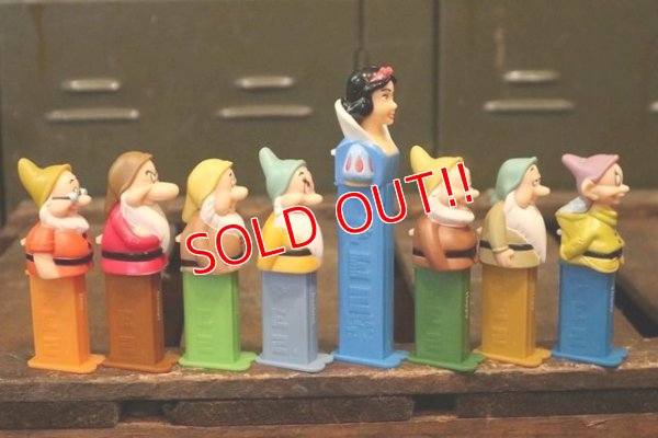 画像5: pz-130917-04 Snow White & 7 Dwarfs / PEZ Dispenser Set